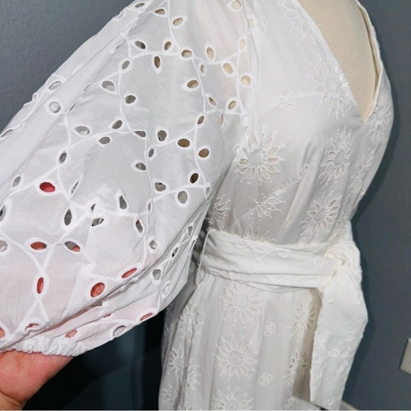 Zara Bloggers Fav Oyster White Belted Embroidered Tiered V-Neck Midi Dress Sz M - Picture 14 of 17